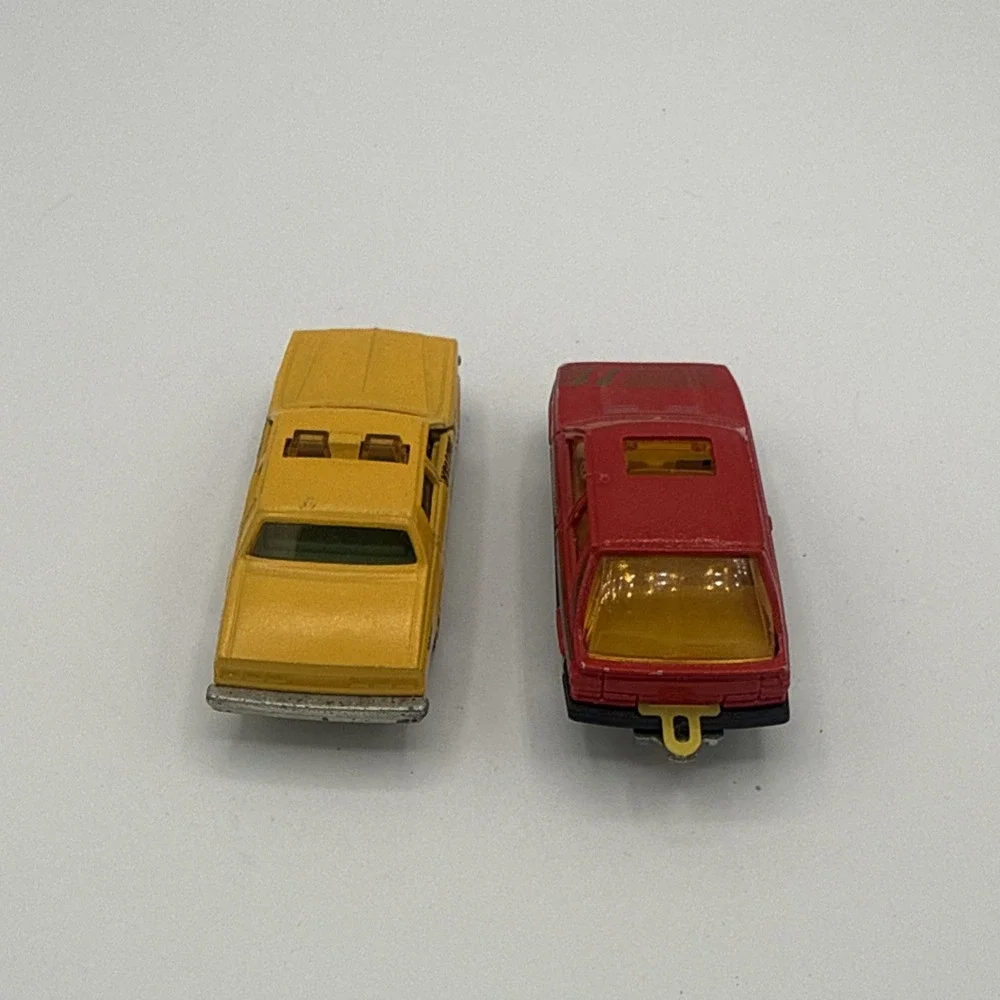 Vintage Lot 2 Majorette #240 Chevrolet Impalas And  Renault #275 Made In France